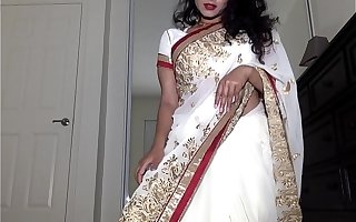Desi Dhabi in Saree getting Naked and Plays with Hairy Pussy