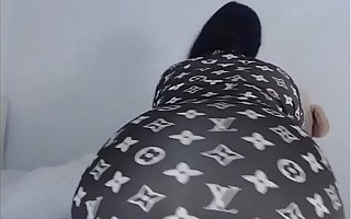 Bbw huge special babe sucking dildo on cam